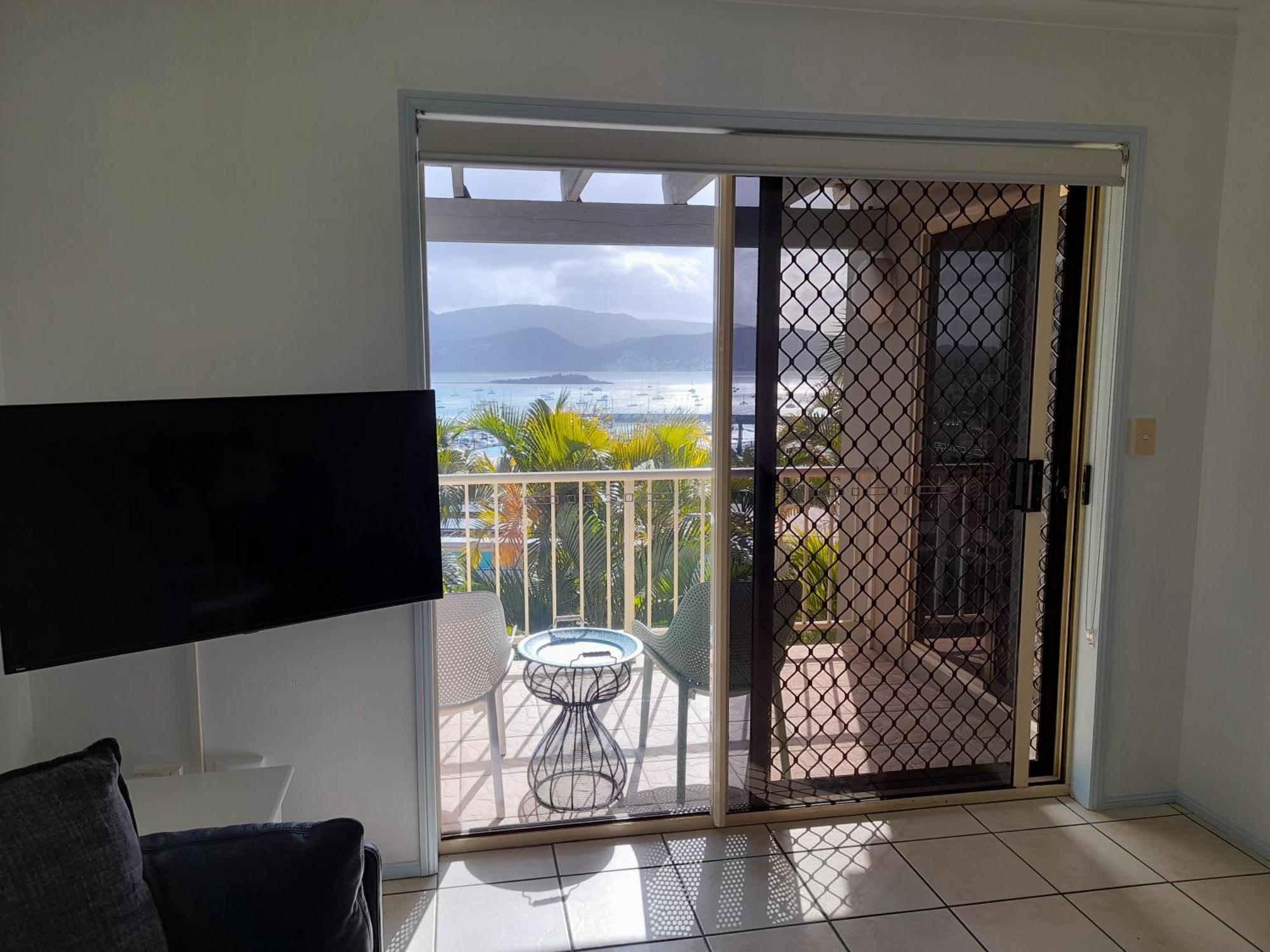 Airlie Apartments Airlie Beach Eksteriør bilde