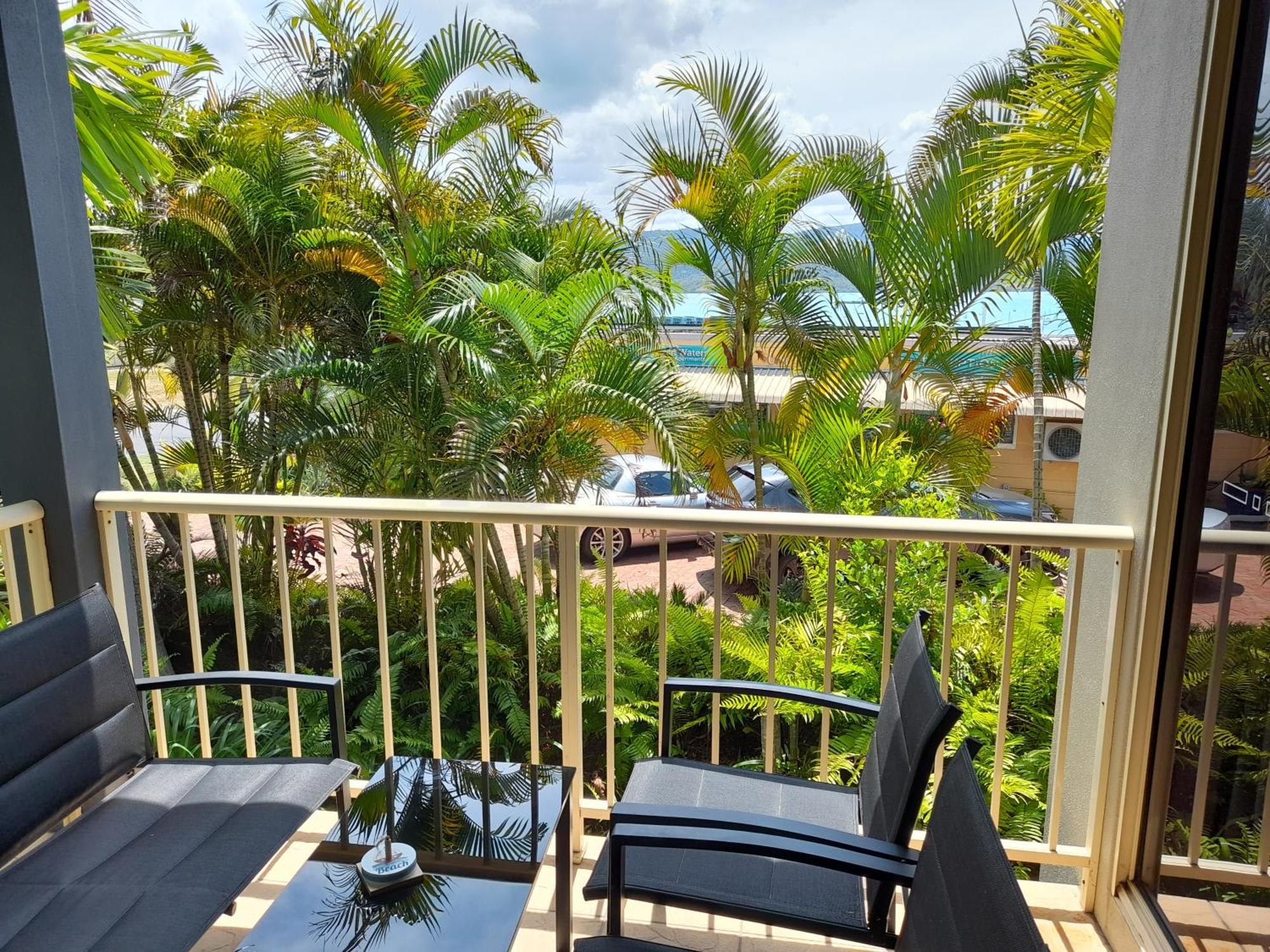 Airlie Apartments Airlie Beach Eksteriør bilde